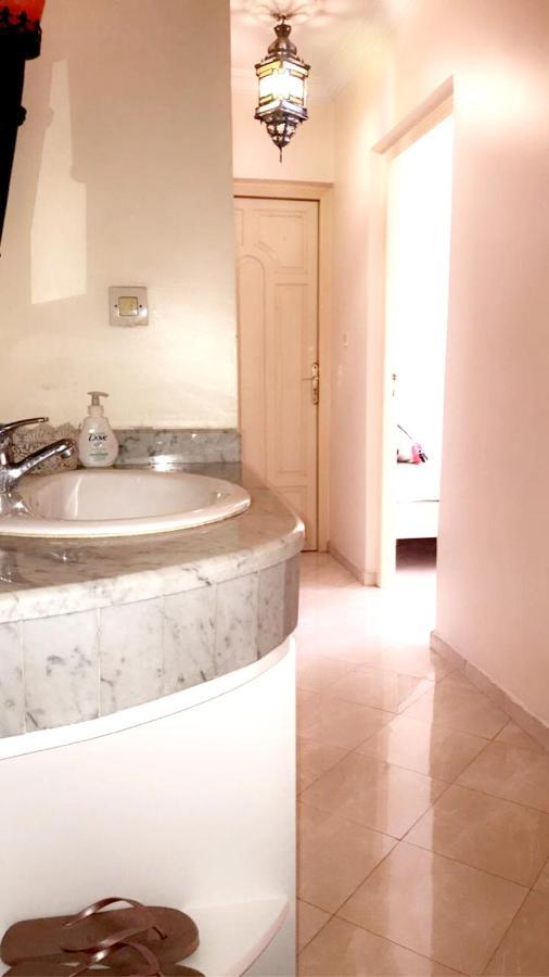 Appartement One Bedroom With View And Enclosed Garden At 2 Km Away From The *